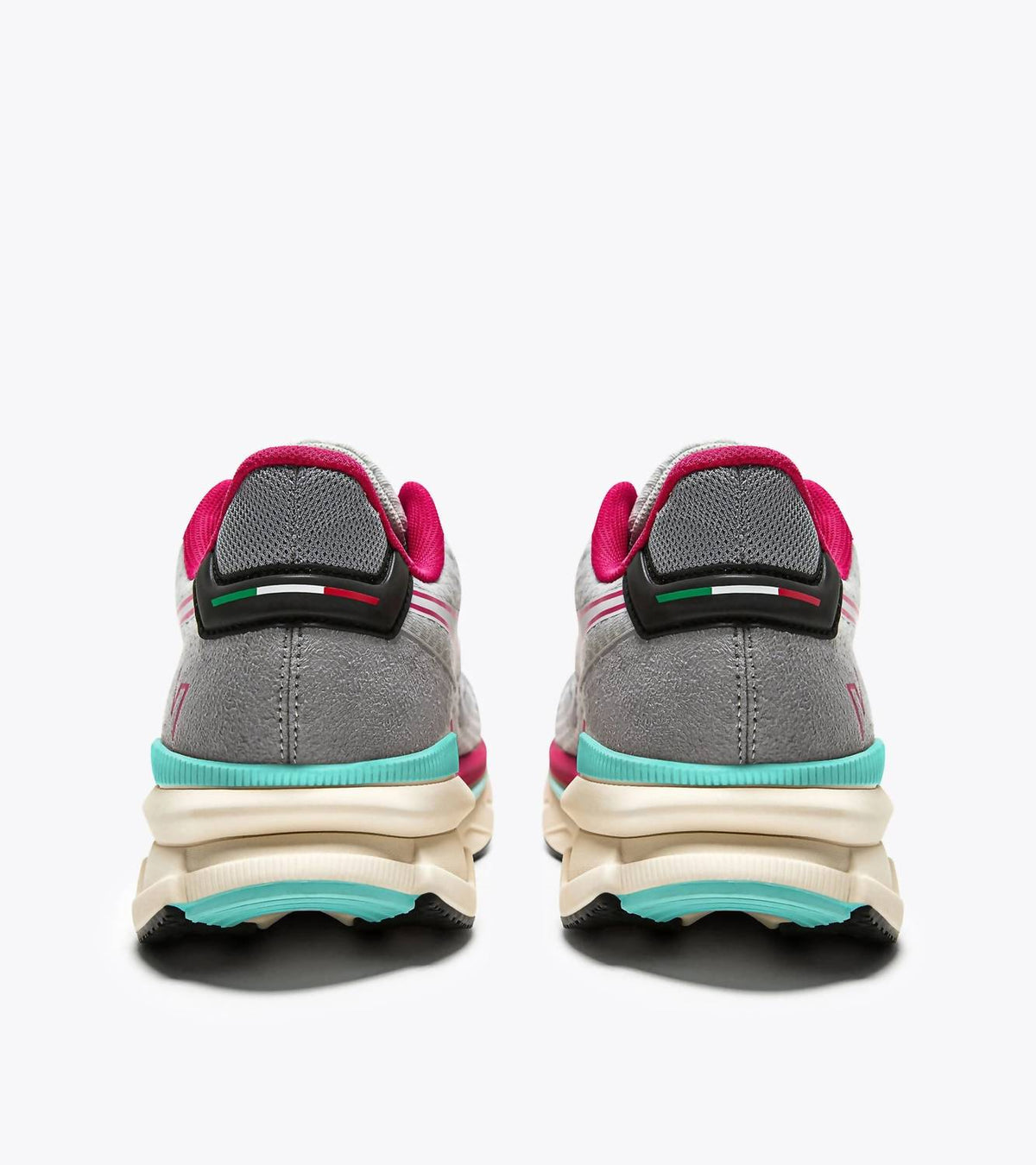 Diadora - Women’s Atomo V7000 Sneaker