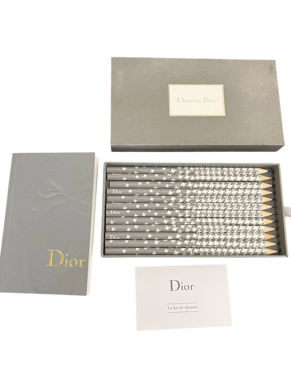 Dior - Pencil And Notebook Art Set