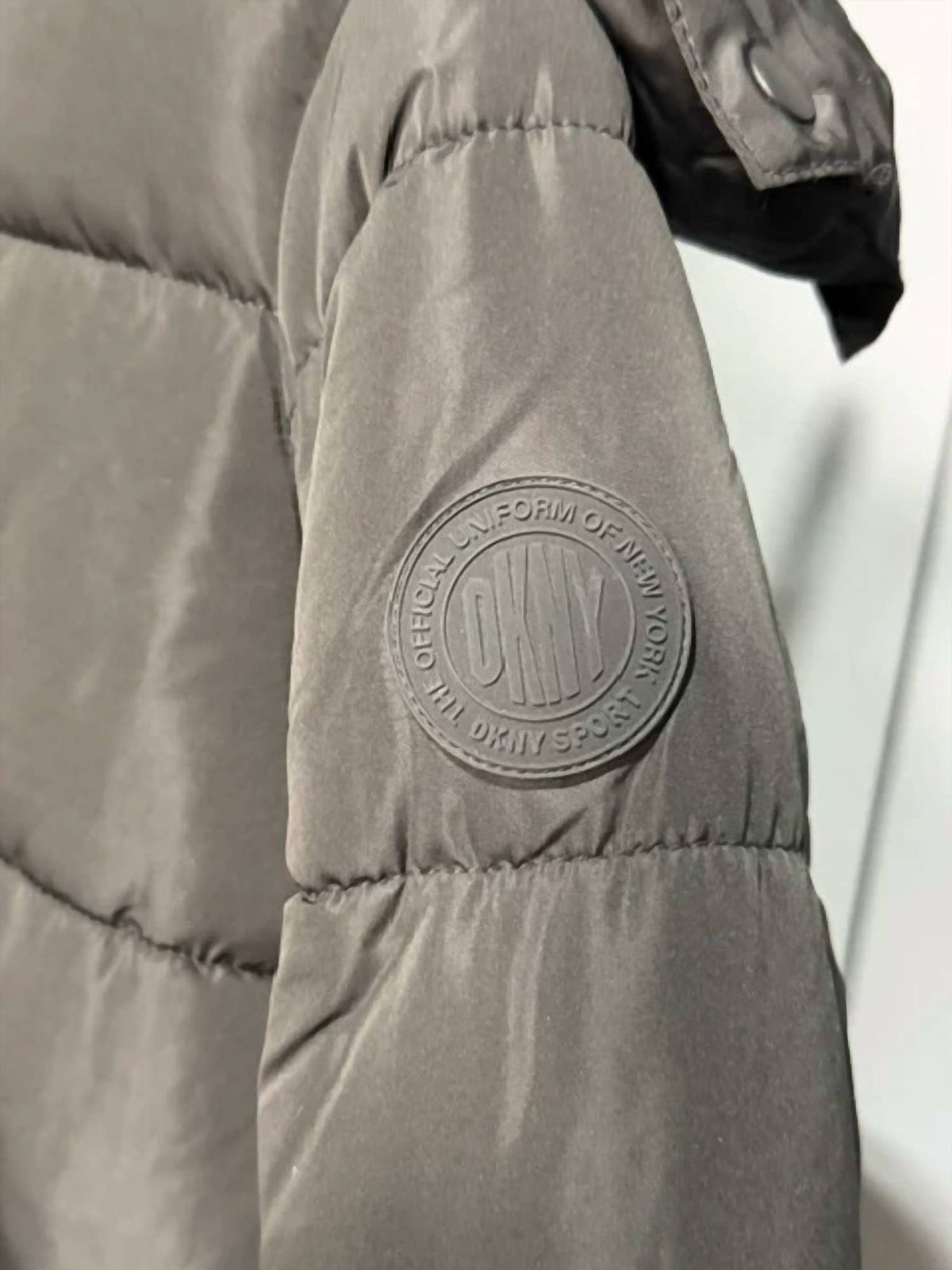 Dkny - Performance Lightweight Full Zipper Puffer Jacket
