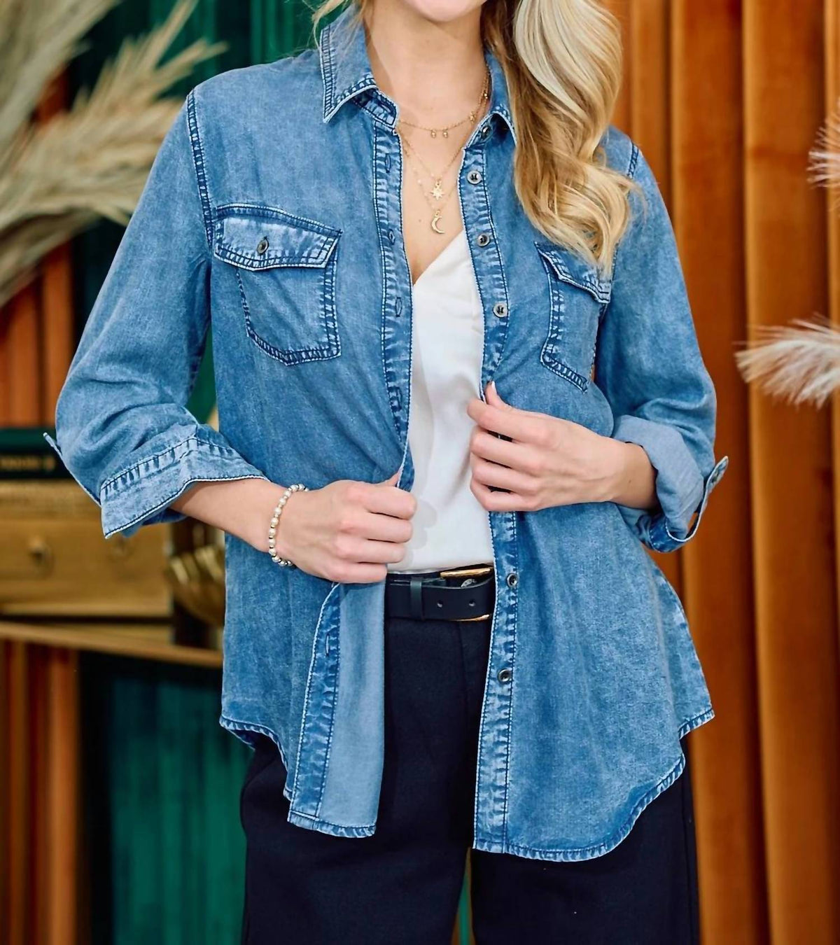 Doe And Rae - Chambray Button Down Shirt