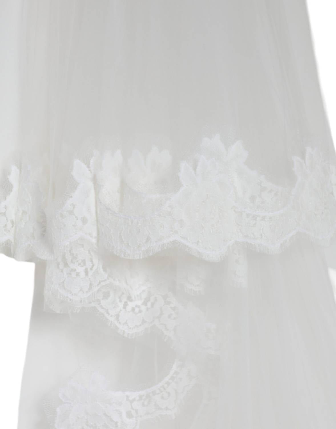 Dolce & Gabbana - Women's Floral Lace Nylon Floor Length Wedding Veil - accessories - floral - hair - accessories