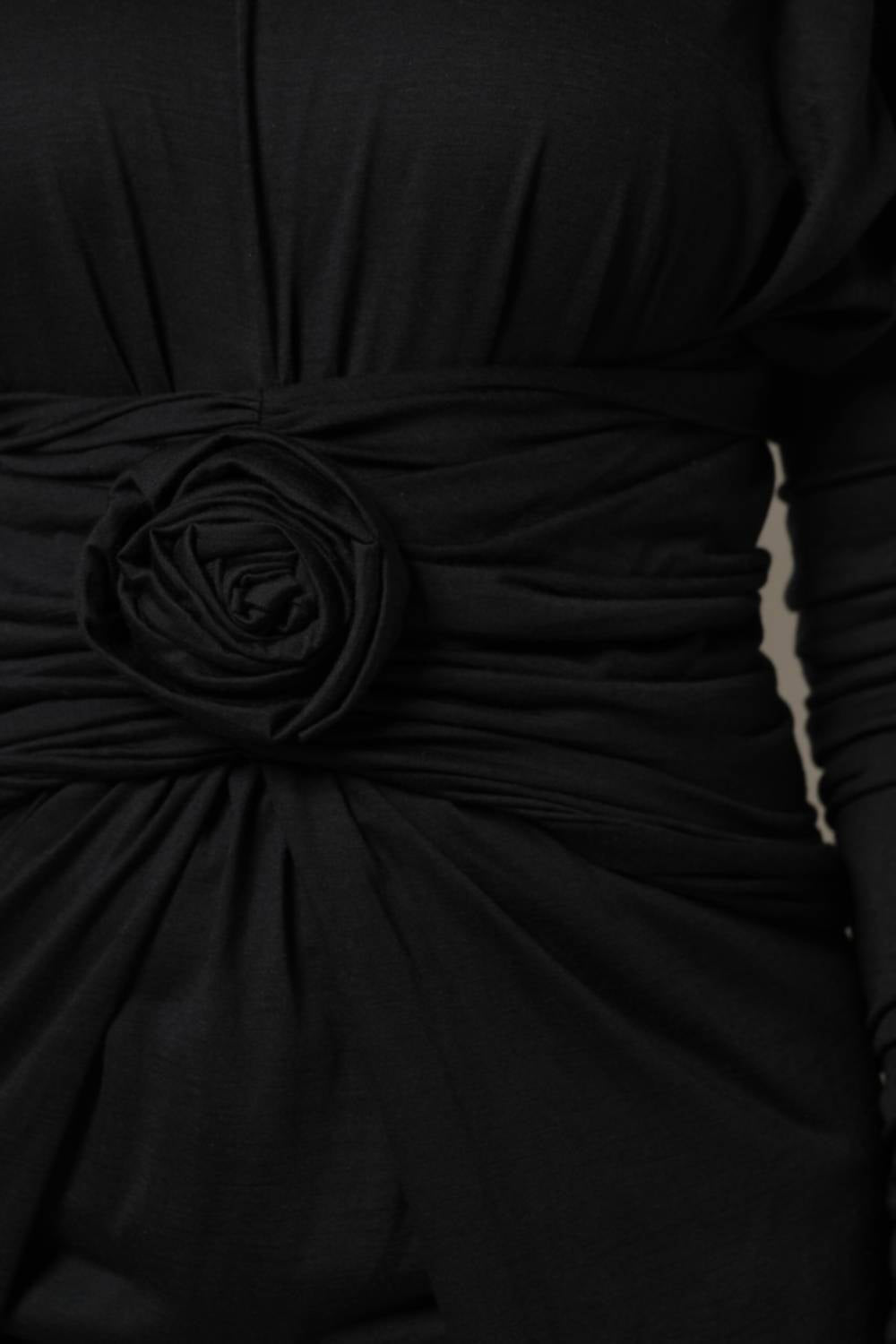 Dolce & Gabbana - Women's Midi Dress - black - clothing - dresses
