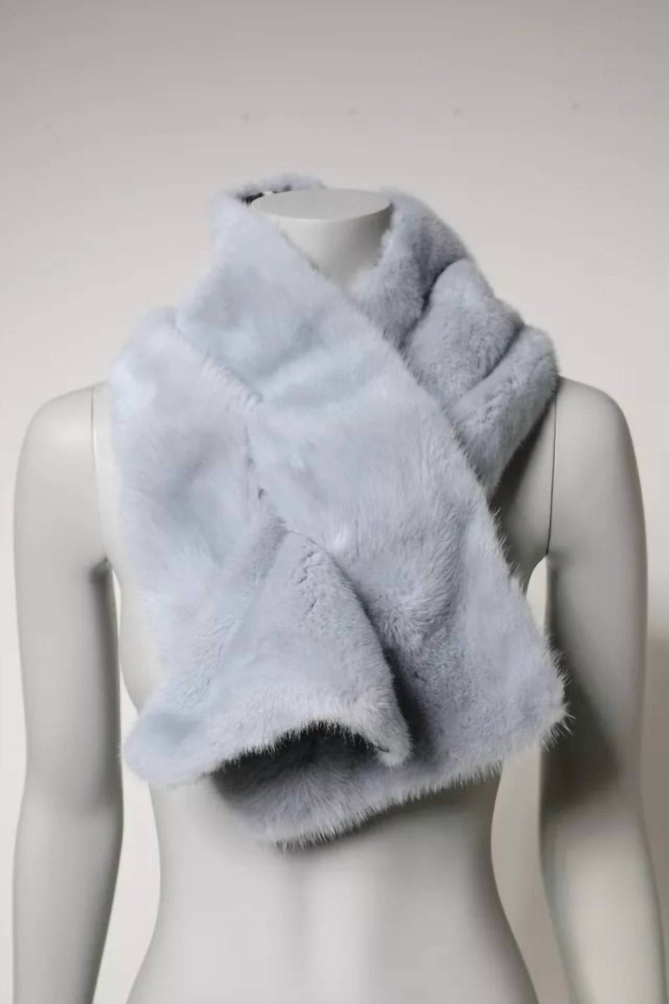 Dolce & Gabbana - Women's Mink Fur Neck Warmer Scarf - accessories - blue - fur