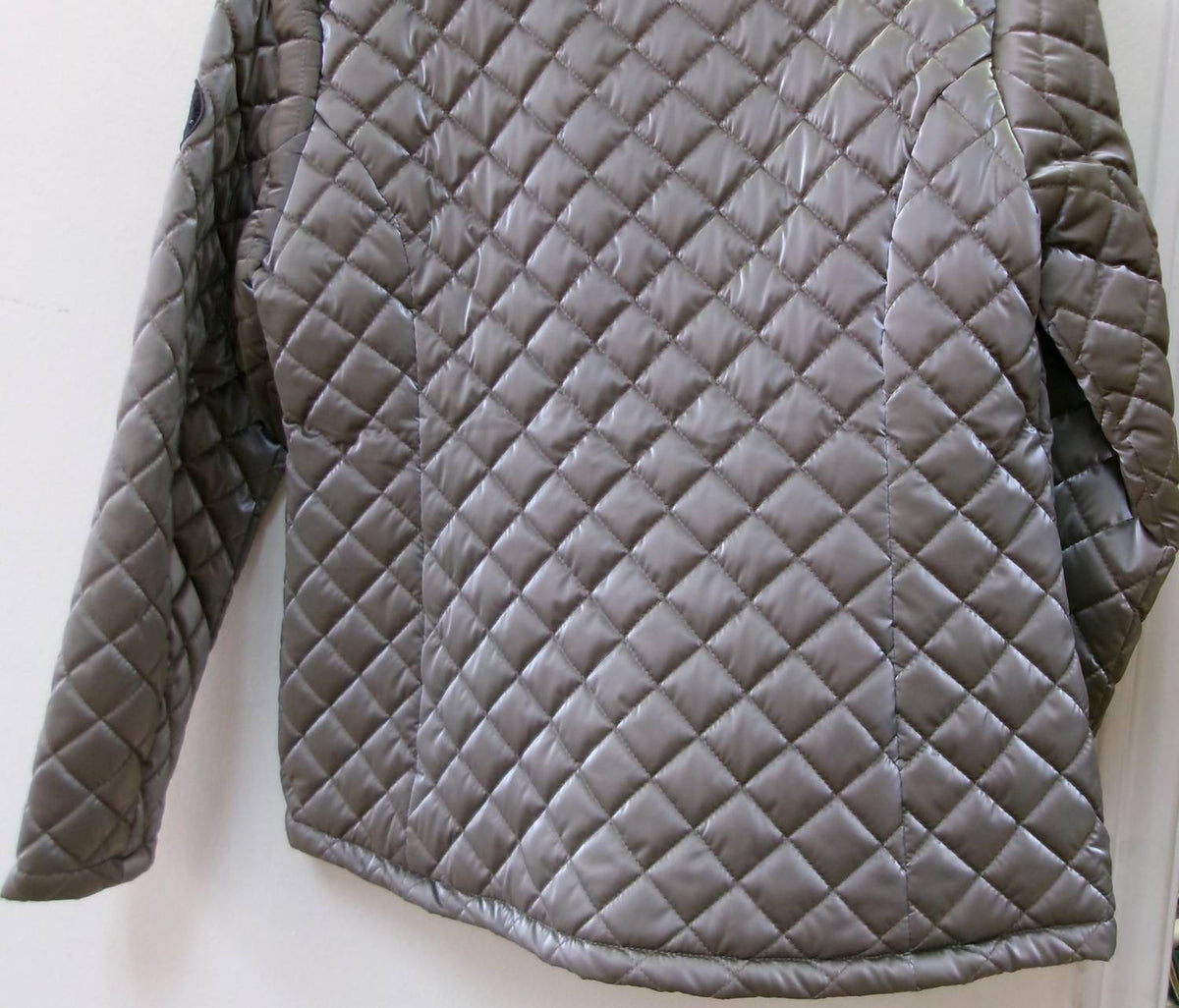 Dolcezza - Women's Puffer Jacket With Zippered Side Pockets