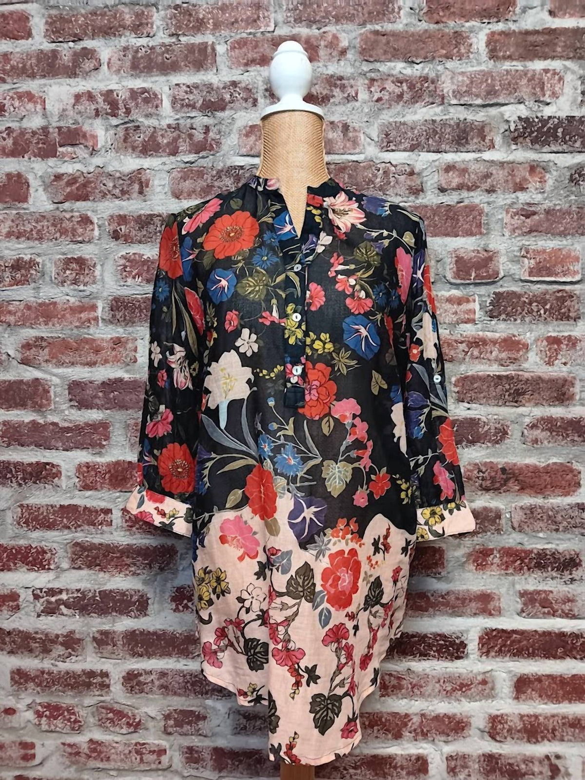 Dolma - Women's Floral Top