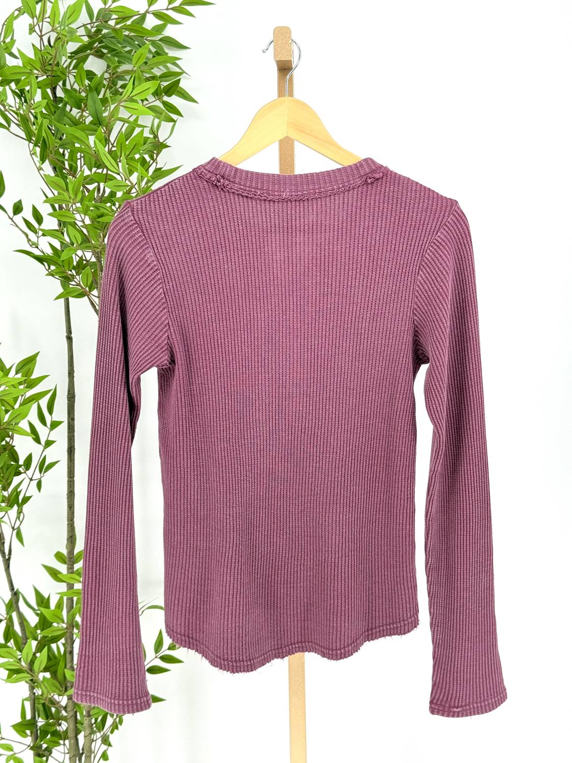 Double Zero - Unwritten Henley Top