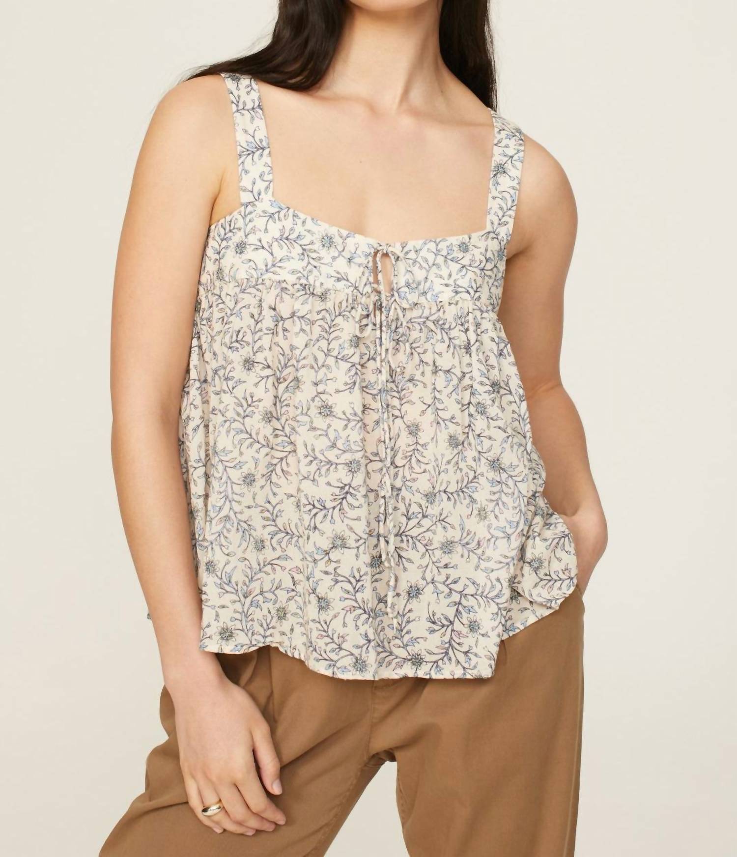 XIRENA Women's Kyra Top in blossom - women's blouse