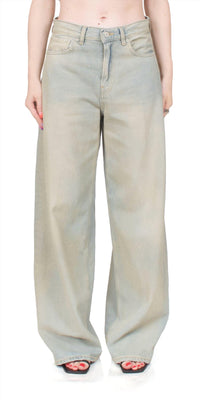 6397 Roomy Jean in ghost blue - women's jeans