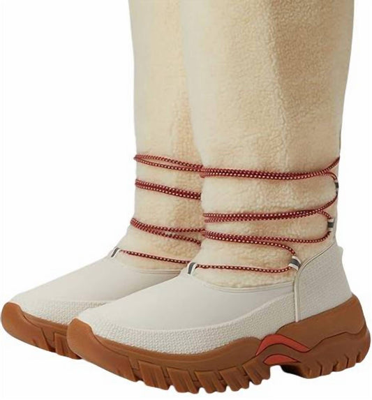 Hunter - Women's Wanderer Tall Snow Boot