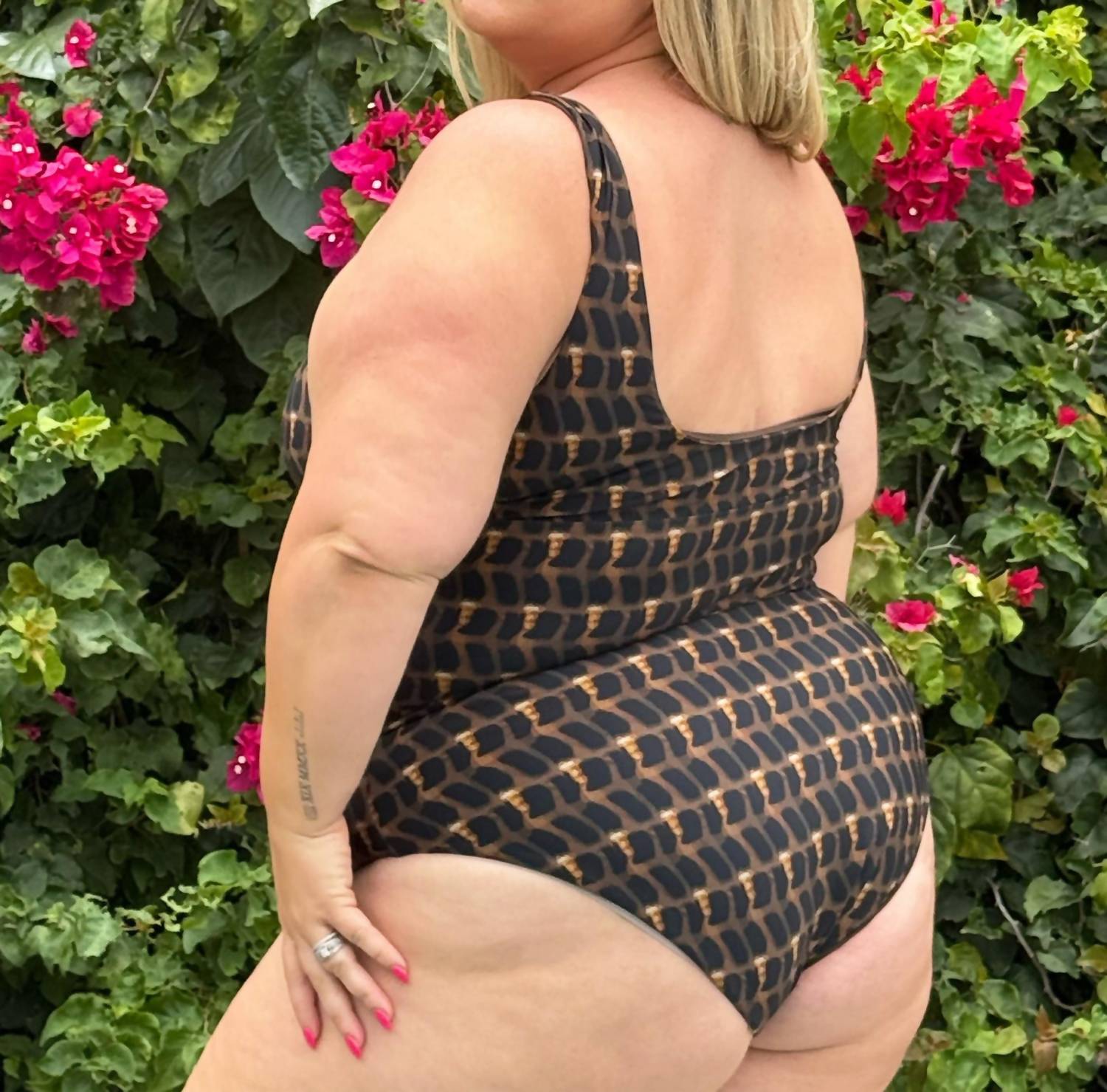 Alicia Swim - Stella Full Coverage One-piece Swimsuit - Plus