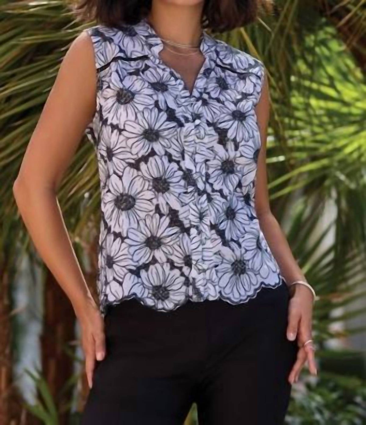 Tribal - Sleeveless Button Front Blouse