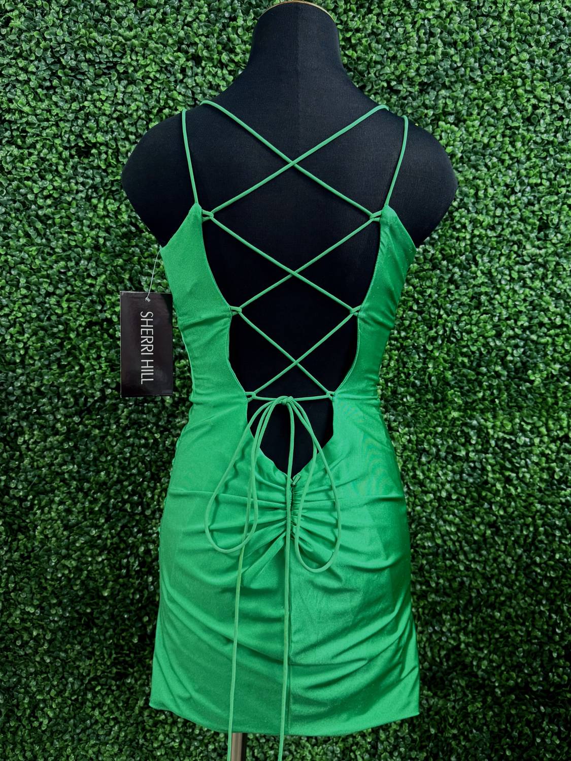 Sherri Hill - Women's Stretch Fit Plain Cocktail Dress