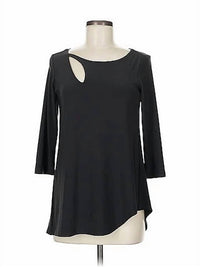 Sympli - Women's Slant Keyhole 3/4 Sleeve Top