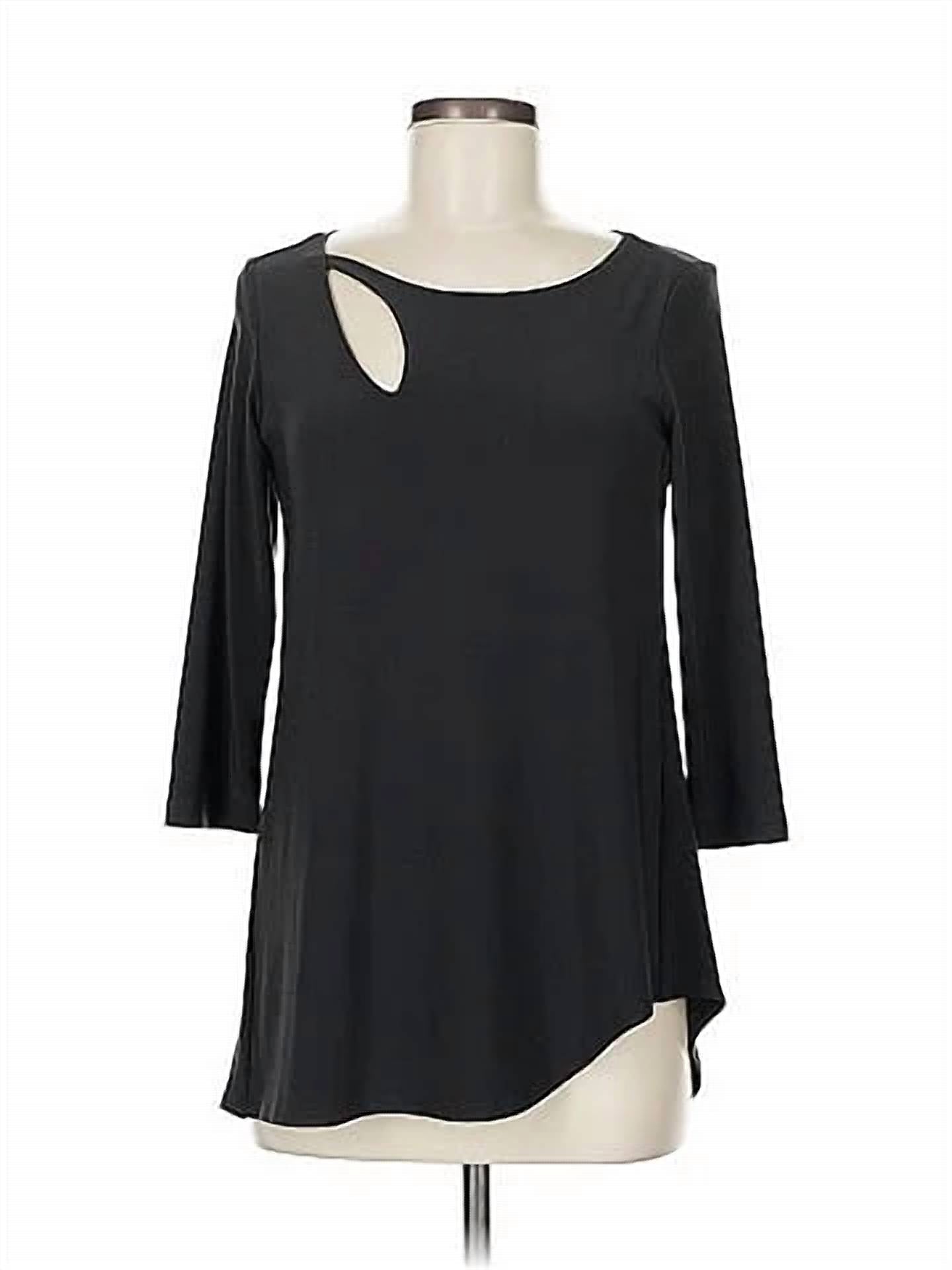 Sympli - Women's Slant Keyhole 3/4 Sleeve Top
