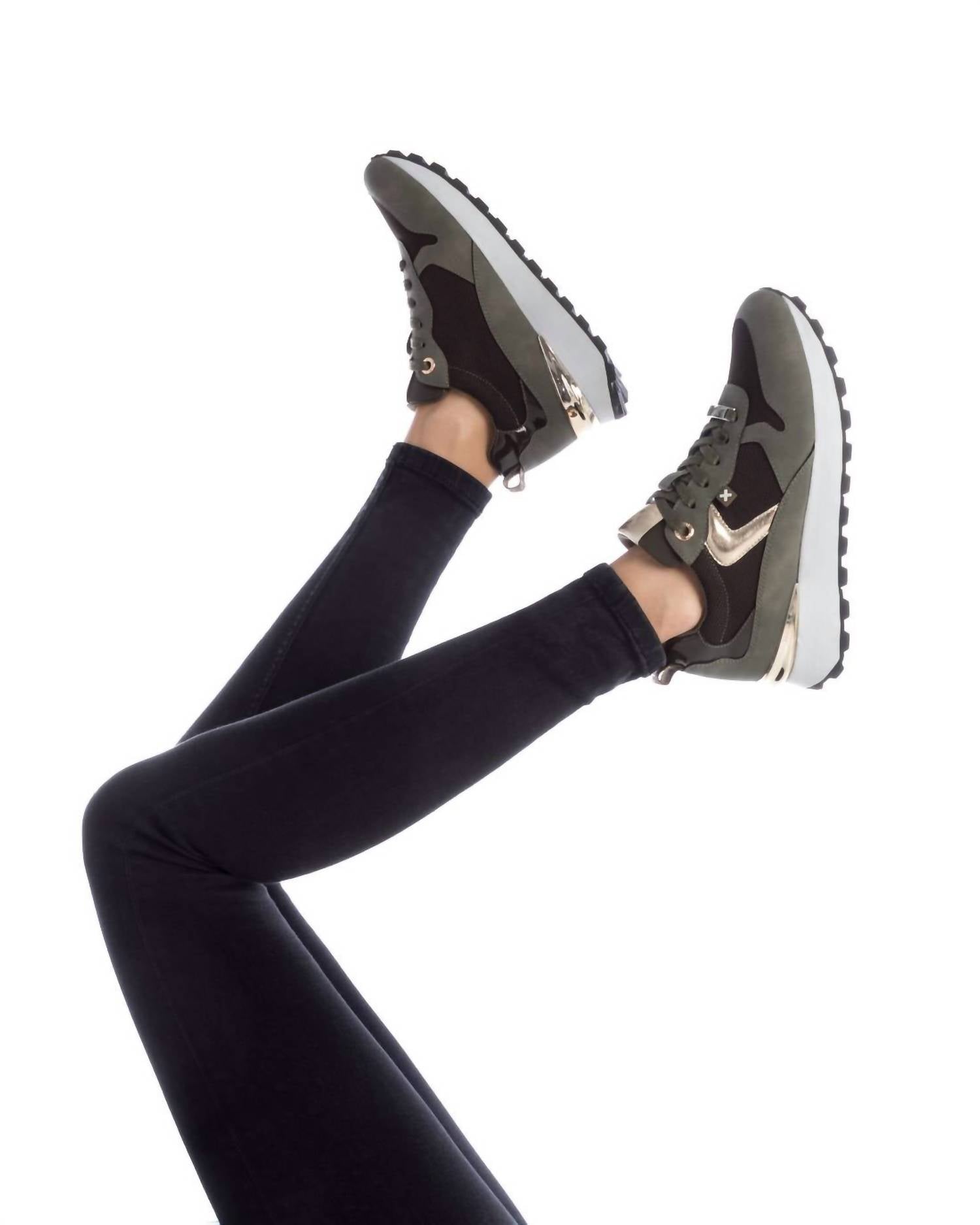 Xti - Women's Tainer Sneakers