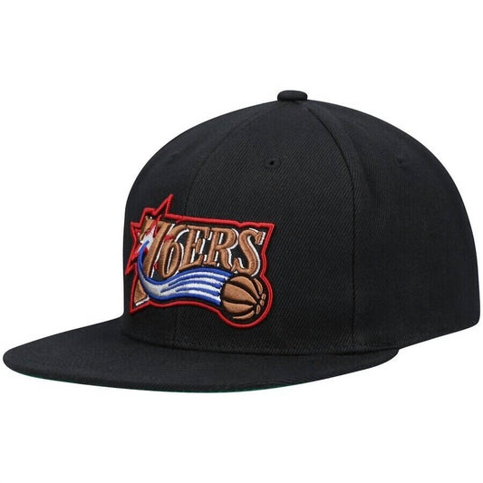 Mitchell & Ness - MEN'S NBA HWC PHILADELPHIA 76ERS CORE BASIC SNAPBACK CAP