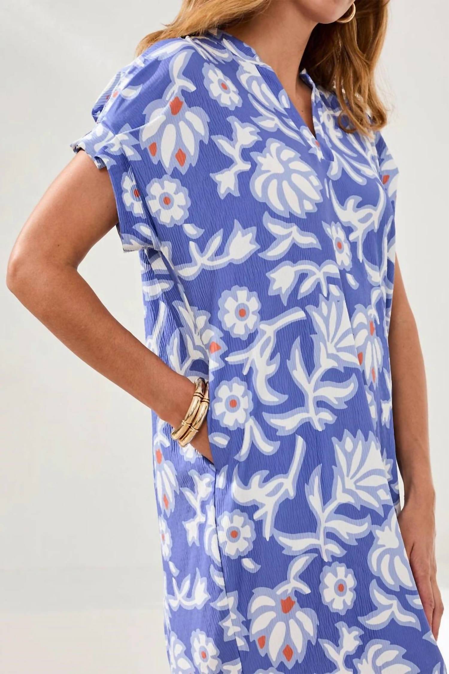 Tribal - Ruffle-sleeve Notch Neck Shift Dress