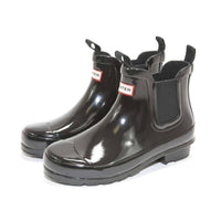 HUNTER Girls Gloss Chelsea Boots in black - kids' shoe