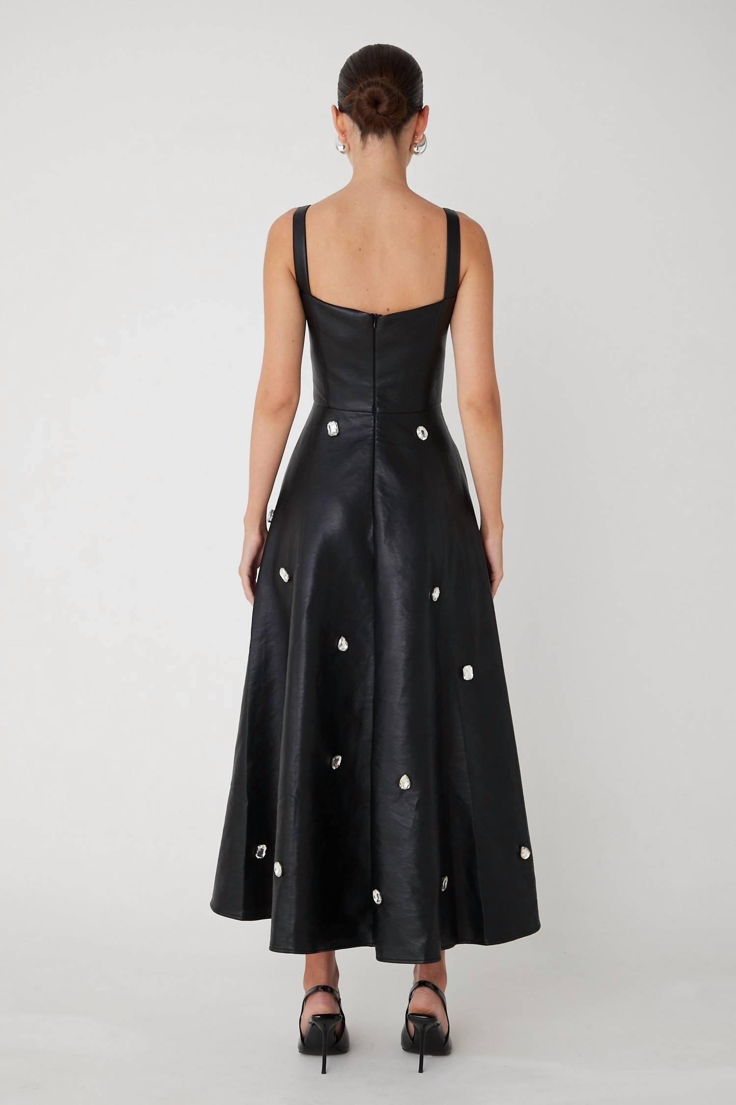 Js71 - Lexia Fitted Bodice Dress