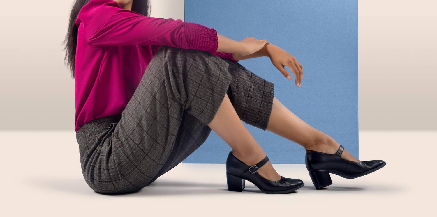 Aetrex - Women Sara Pump Heel