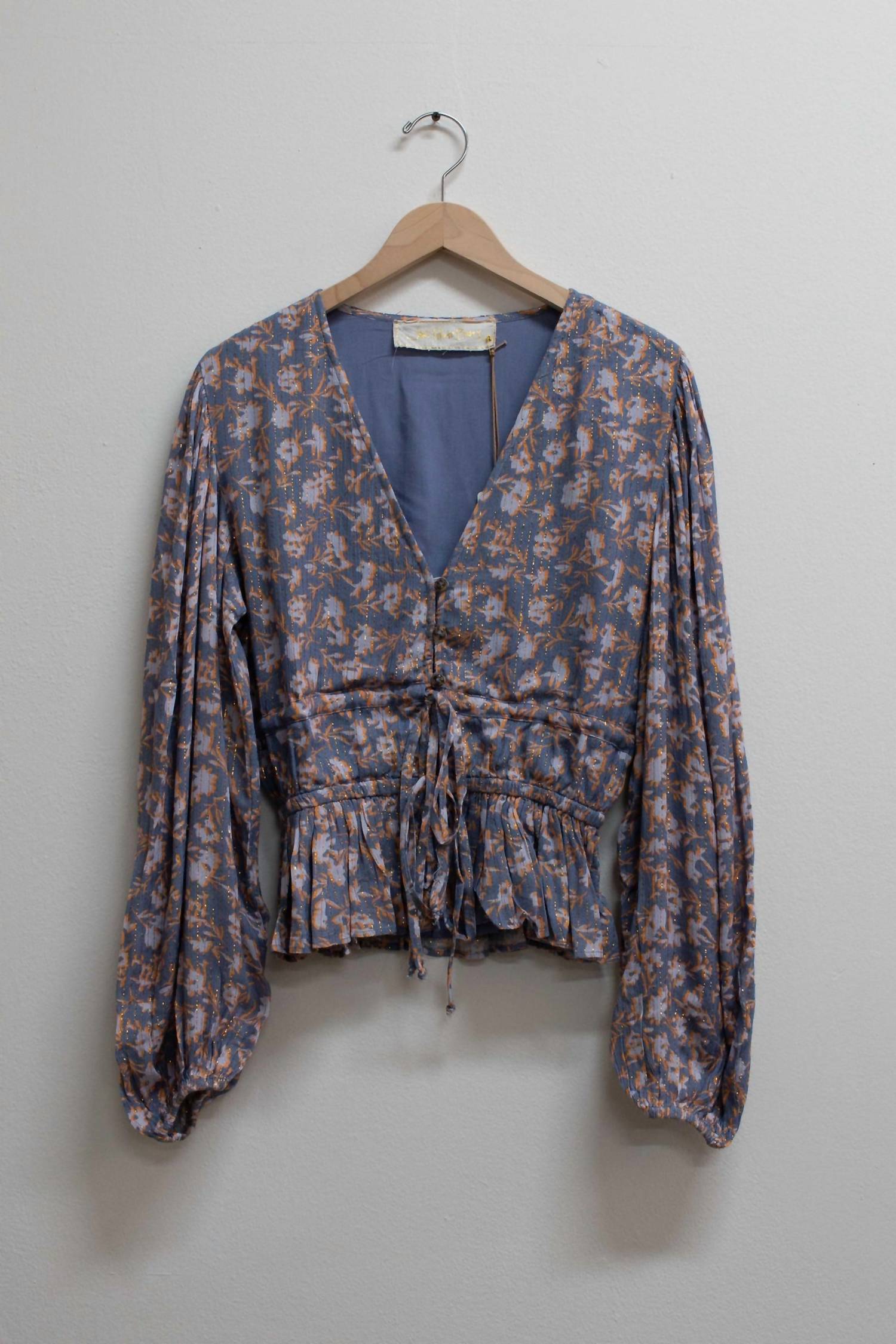 JEN'S PIRATE BOOTY Women's Tarot Top in wildflower stonewash - women's blouse