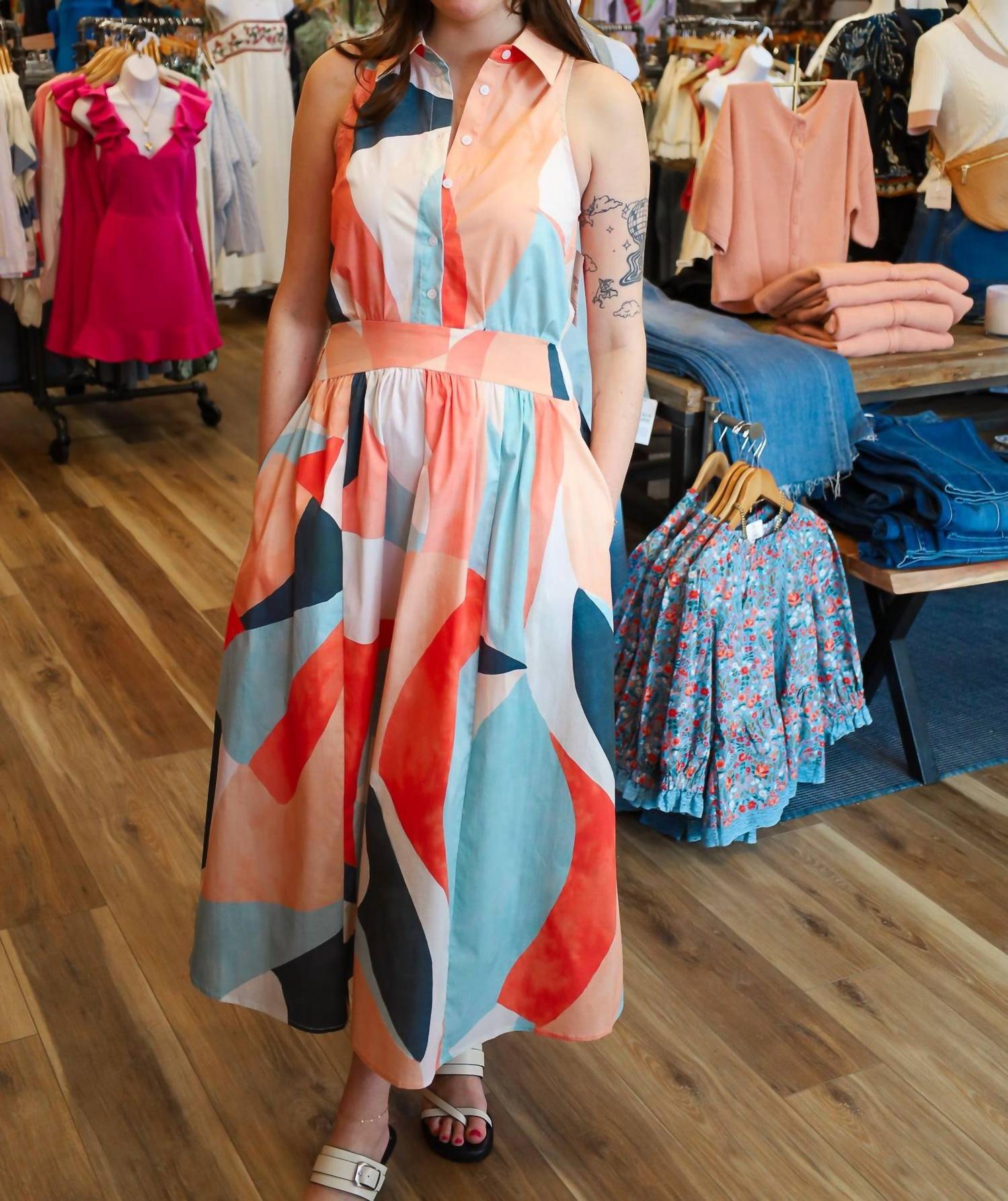 Elan - Sleeveless Collared Maxi Dress