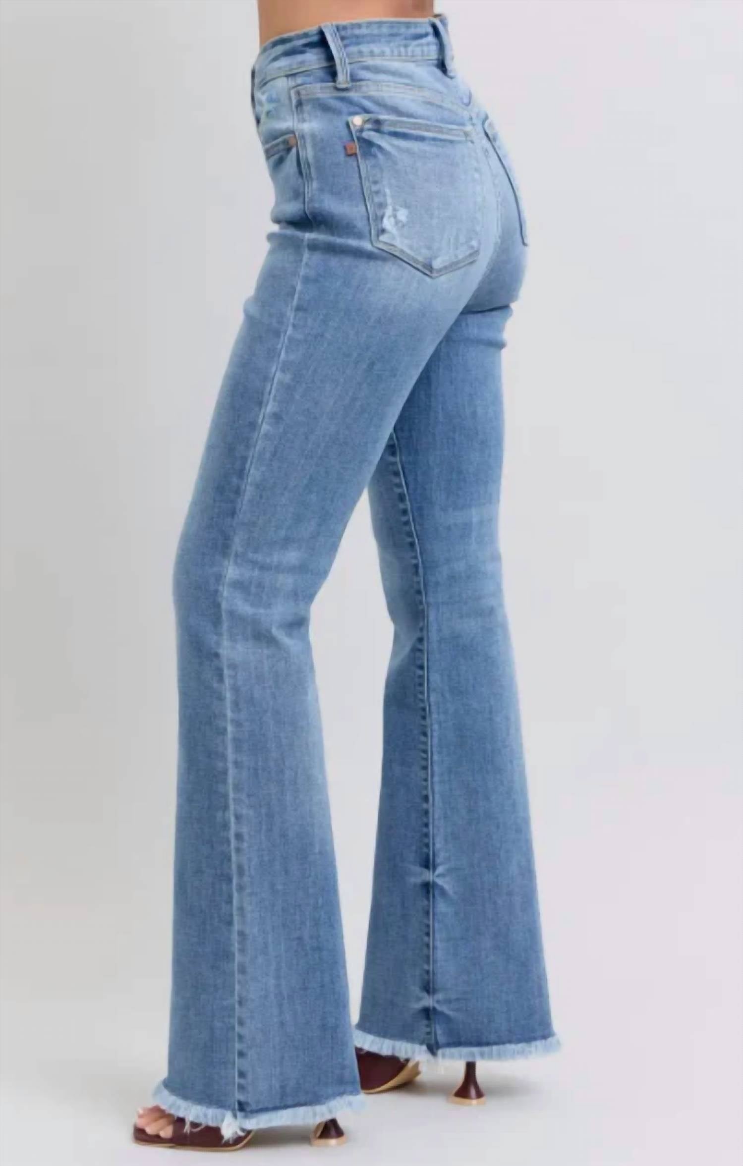 Judy Blue - Bootcut Fray Hem Jeans