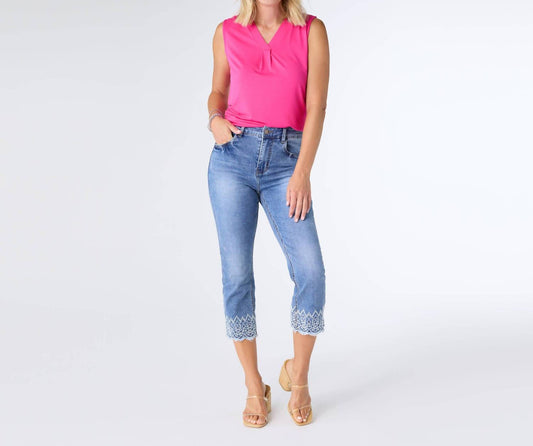 Coco + Carmen - Everstretch Straight With Bottom Embroidery Capri Jeans