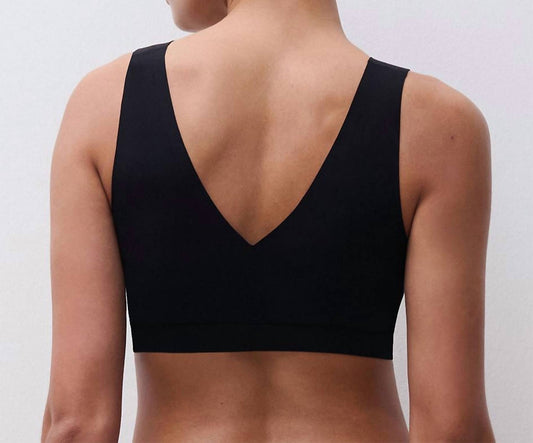 Chantelle - Softstretch Padded V-neck Wireless Bra Top
