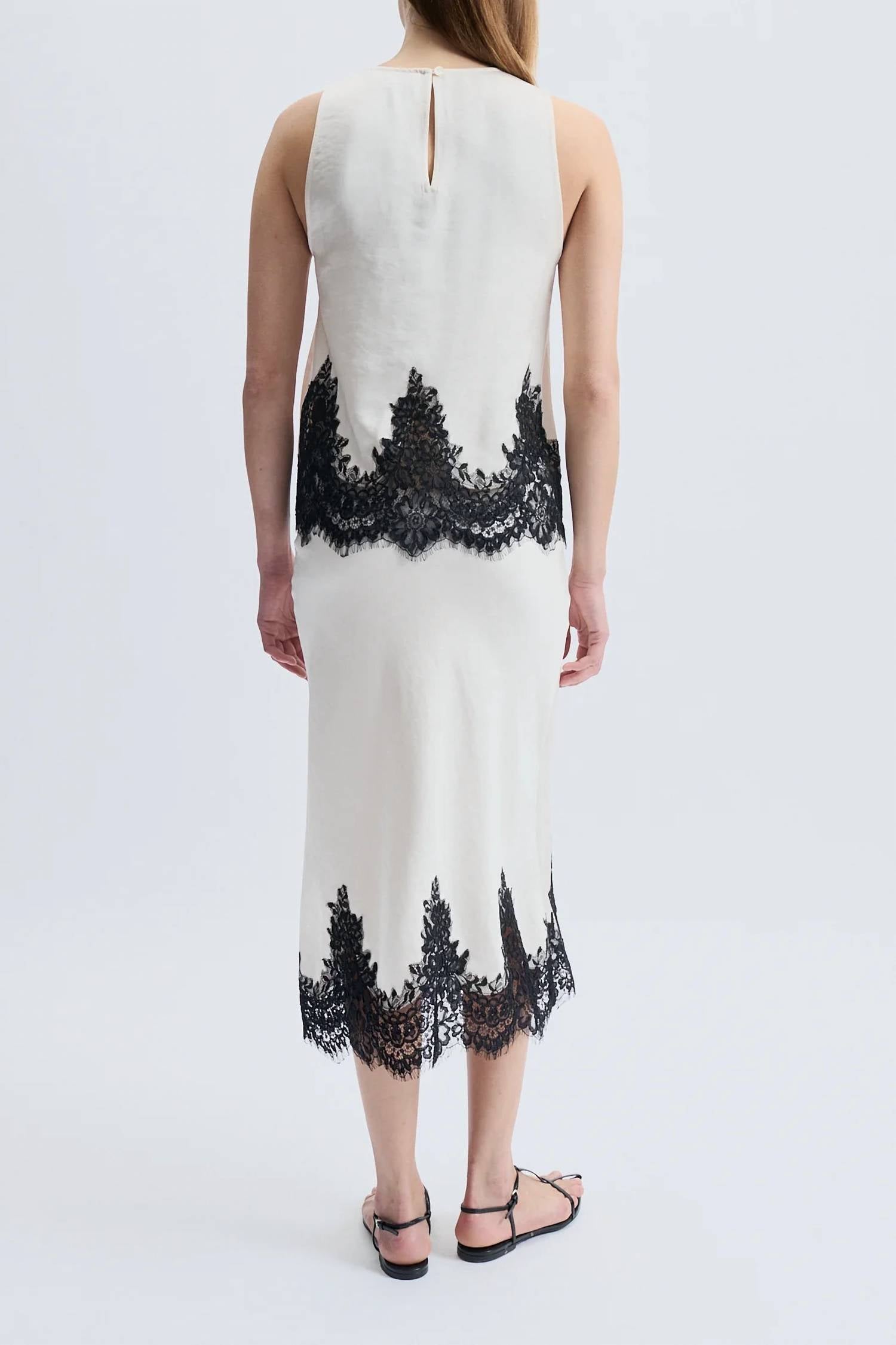 Saint Art - Talia Lace Trim Skirt