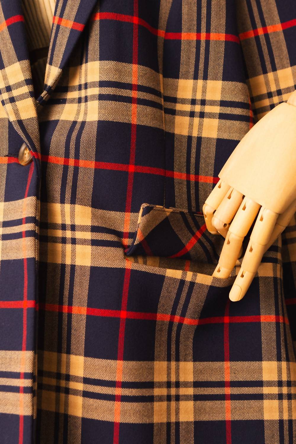 Iris Setlakwe - Women's Plaid Cape