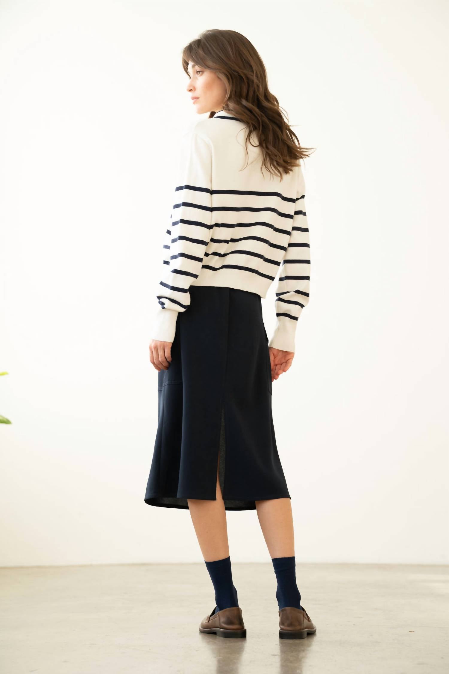 Elle Grey - Elastic Waist Cargo Midi Skirt