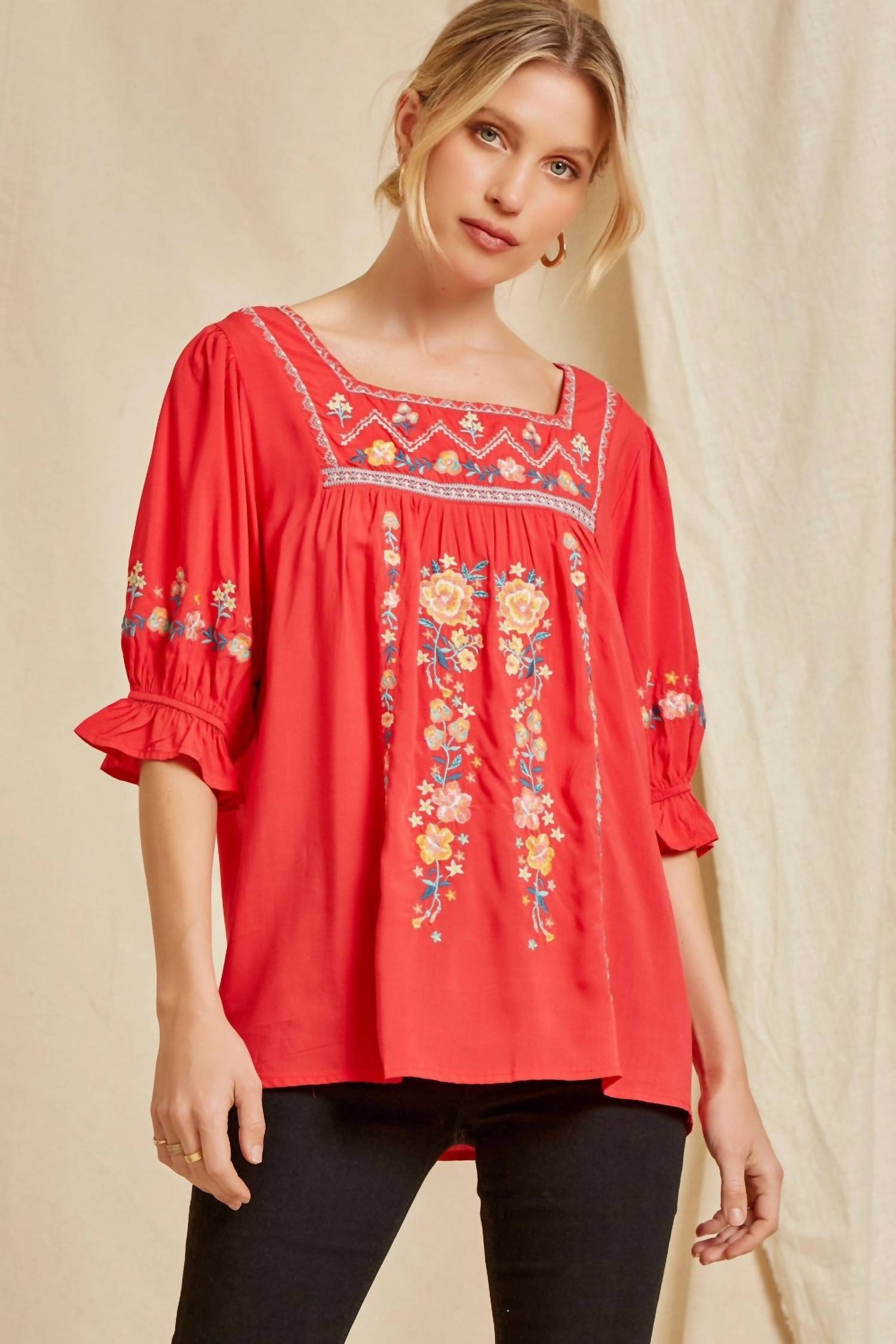 Andree By Unit - Embroidered Peasant Top