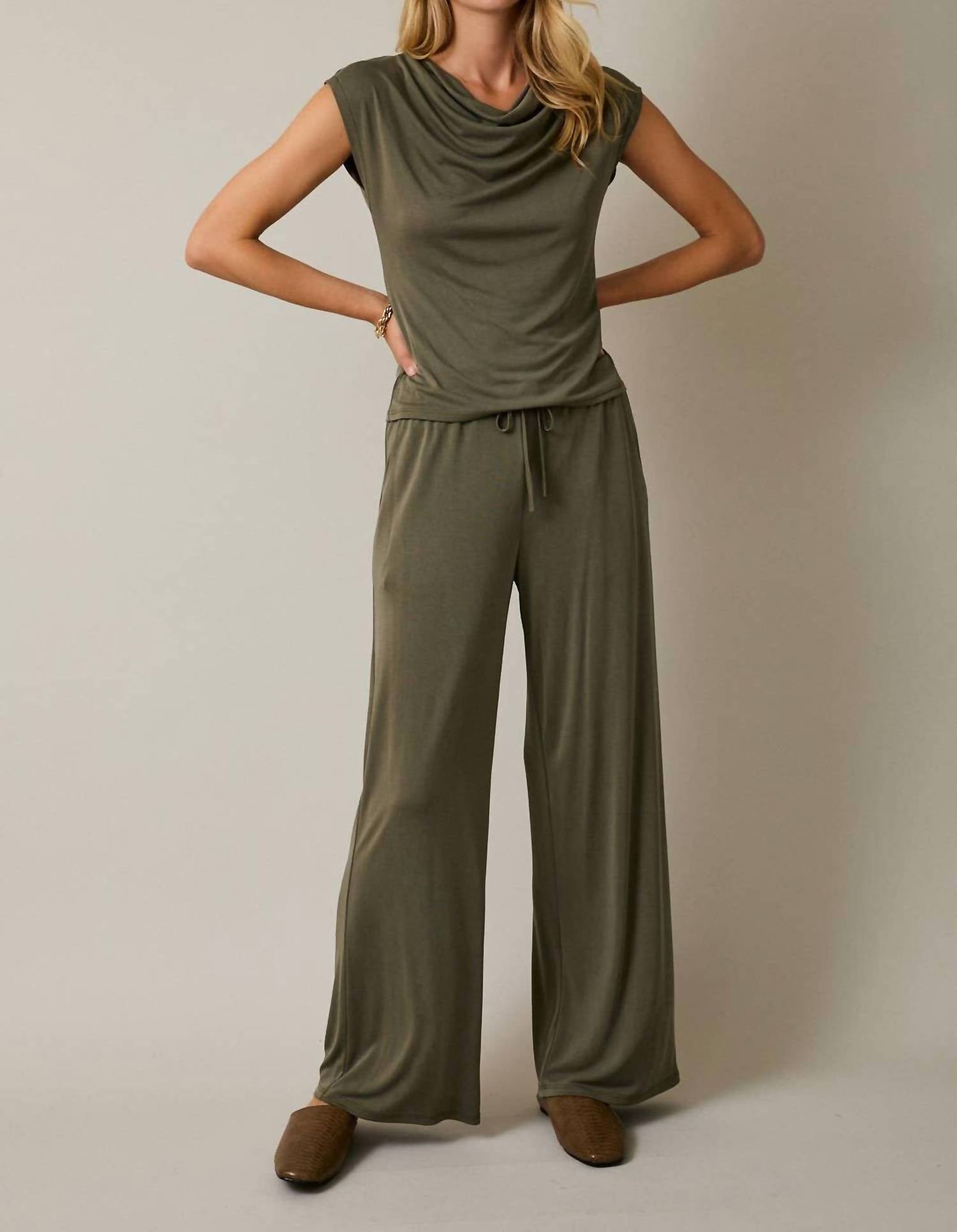GILLI Cowl Neck Cap Sleeve Top in olive - women's blouse