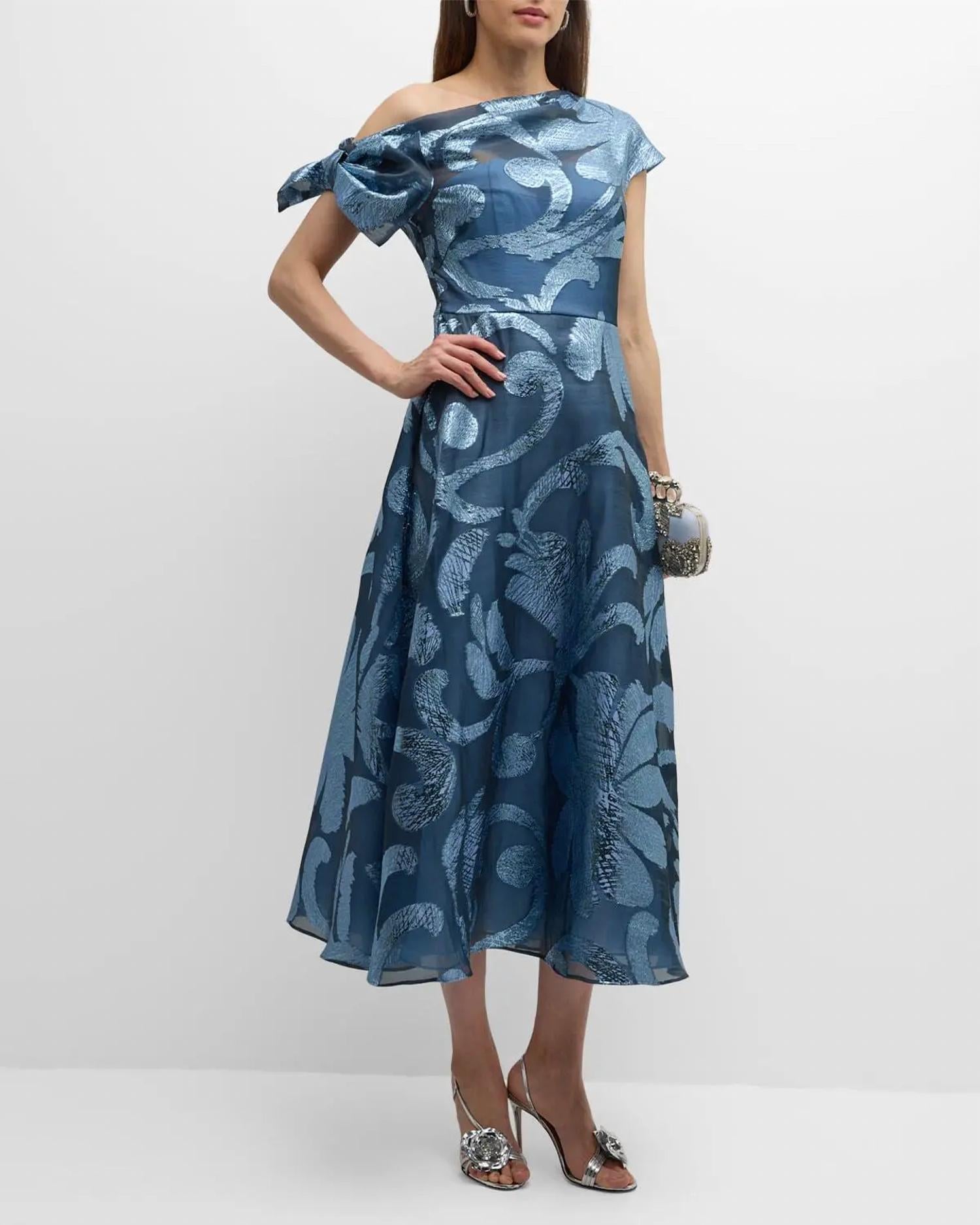 Lela Rose - Evelyn Off The Shoulder Metallic Fil Coupe Midi Dress
