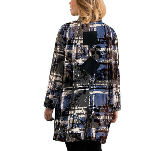 On The Plus Side - Brynlee Button-Up Tunic - Plus