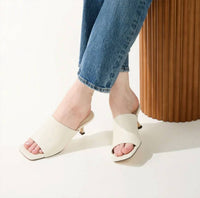 Yosi Samra - Women's Wren Kitten Heel Mule Sandal