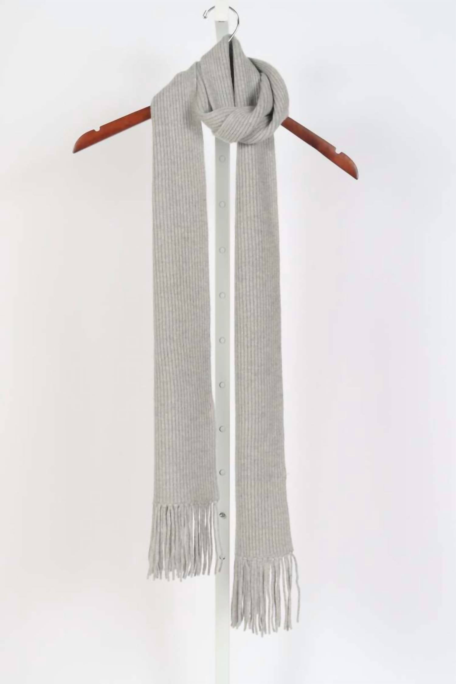 Lisa Yang - Mavi Scarf