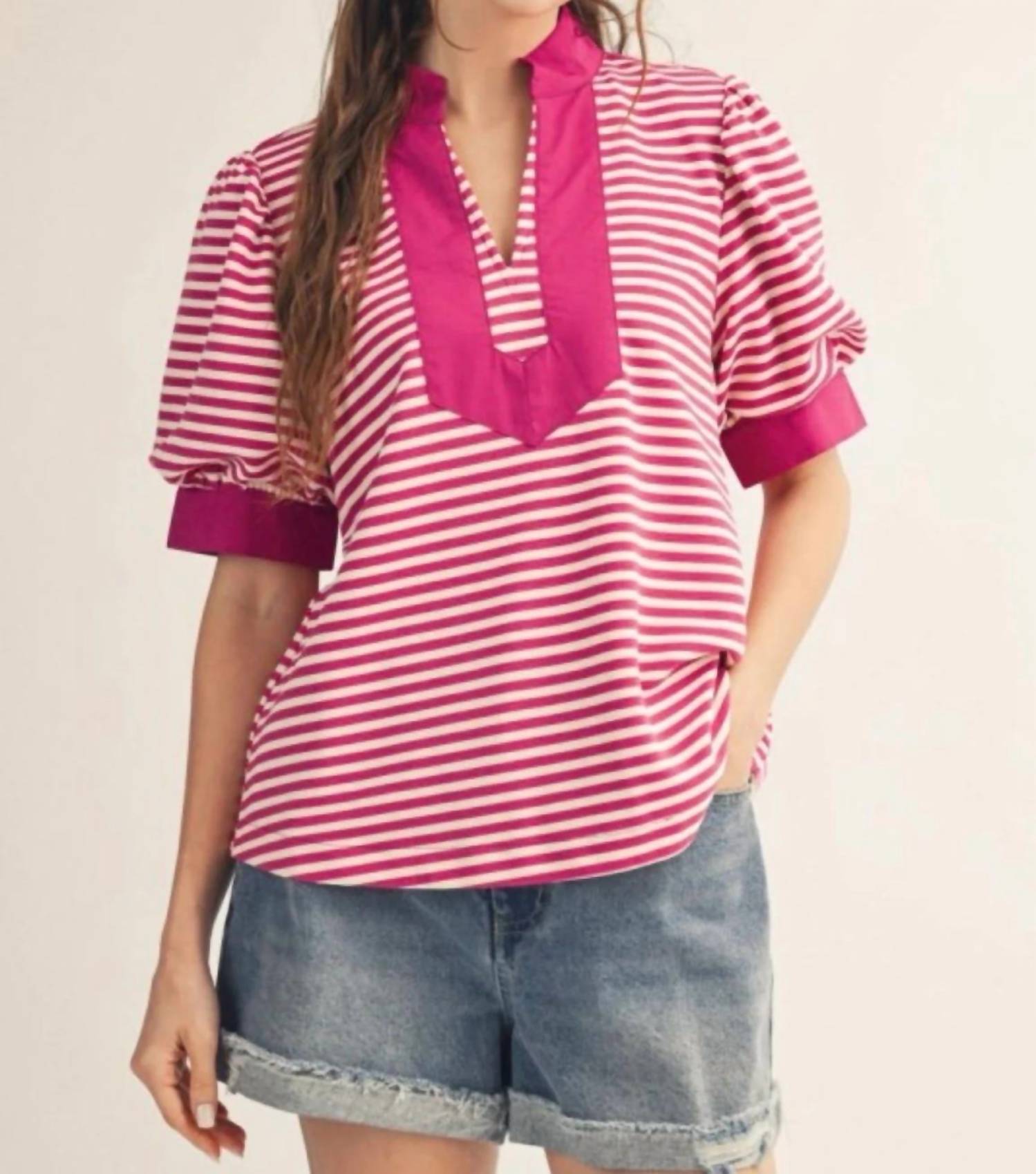 Jodifl - Solid Contrast Detail Top