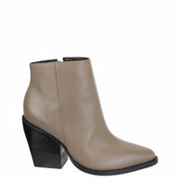 Carrano - Women's Stella Leather Booties