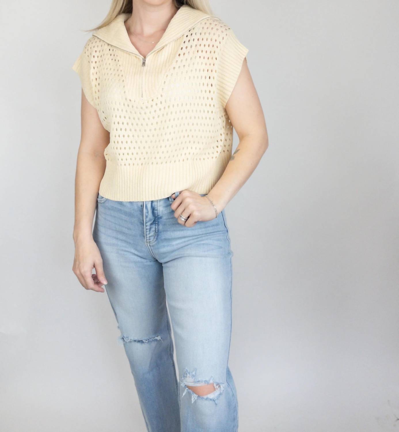 Mystree - Fishnet Zip-up Sweater Top