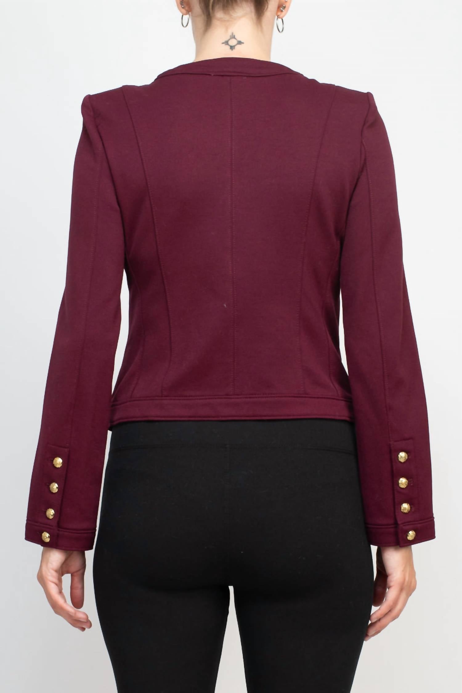 Carmen Marc Valvo - Crew Neck Woven Knit Jacket With Pockets