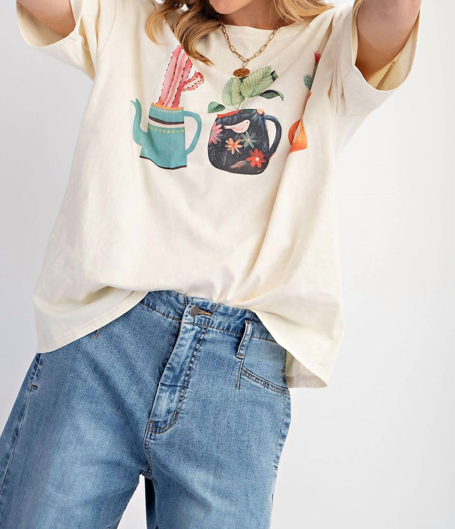 Easel - T-shirt With Graphic Cactus Planted In Tea Pots