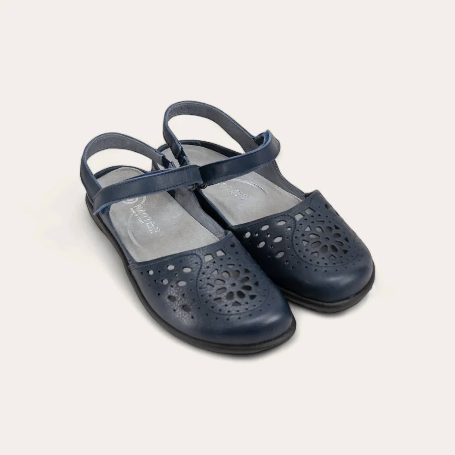 Naot - Women's Arataki Closed Toe Slingback Sandals
