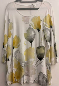 Dolcezza - Women's Abstract Watercolor Floral Print Top