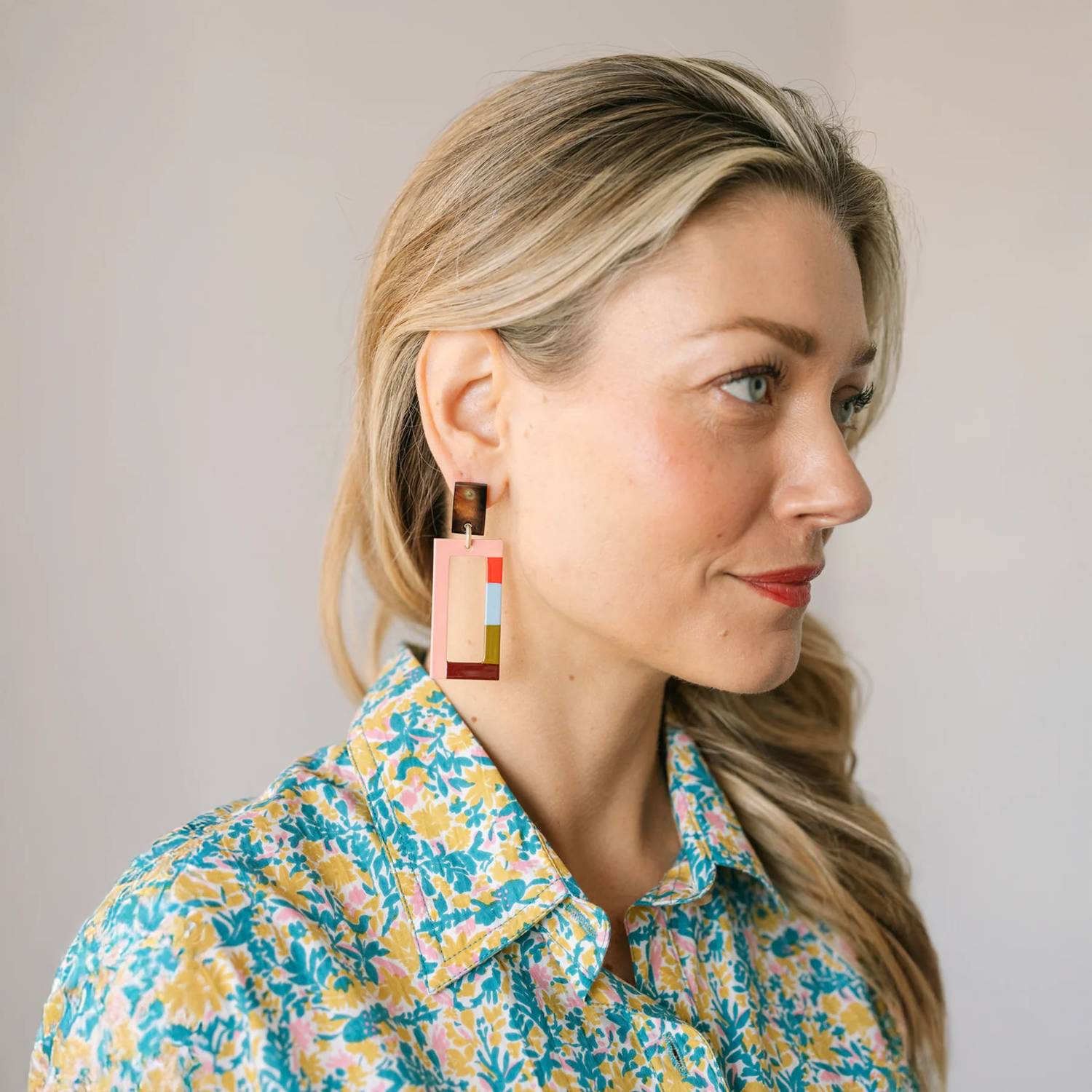 Sunshine Tienda - Women's Del Mar Colorblock Earrings