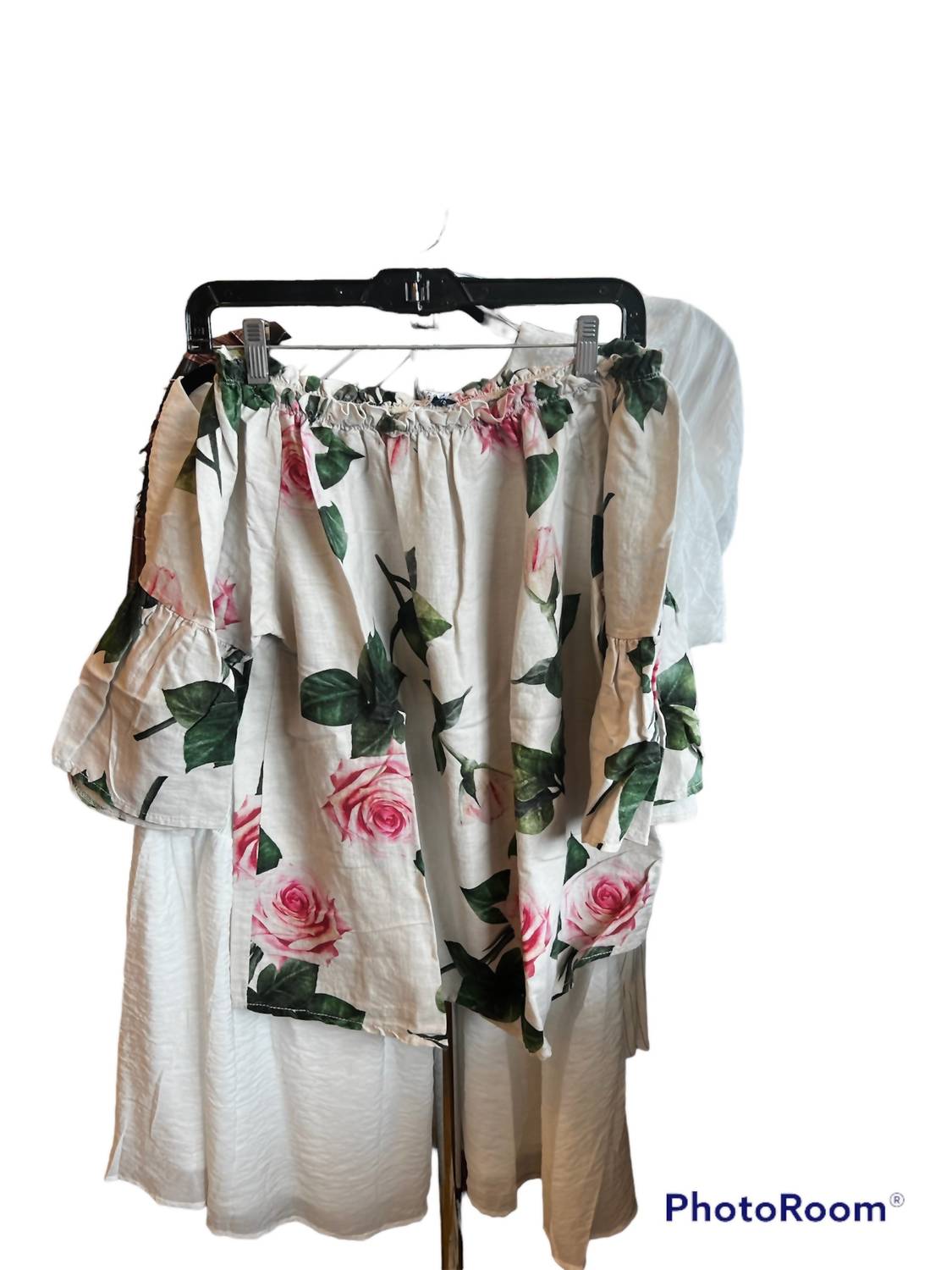 Tempo Paris - Women's Printed Floral Smock Neck Top