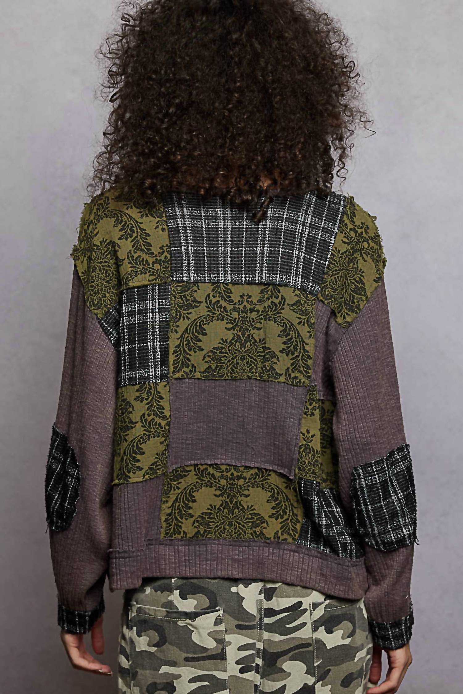 POL Printed Patch Relaxed Fit Top in gray - women's long sleeve top - detail view