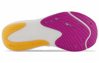 New Balance - Women's Fuelcell Rebel V3 - B - Mn3 Running Shoe