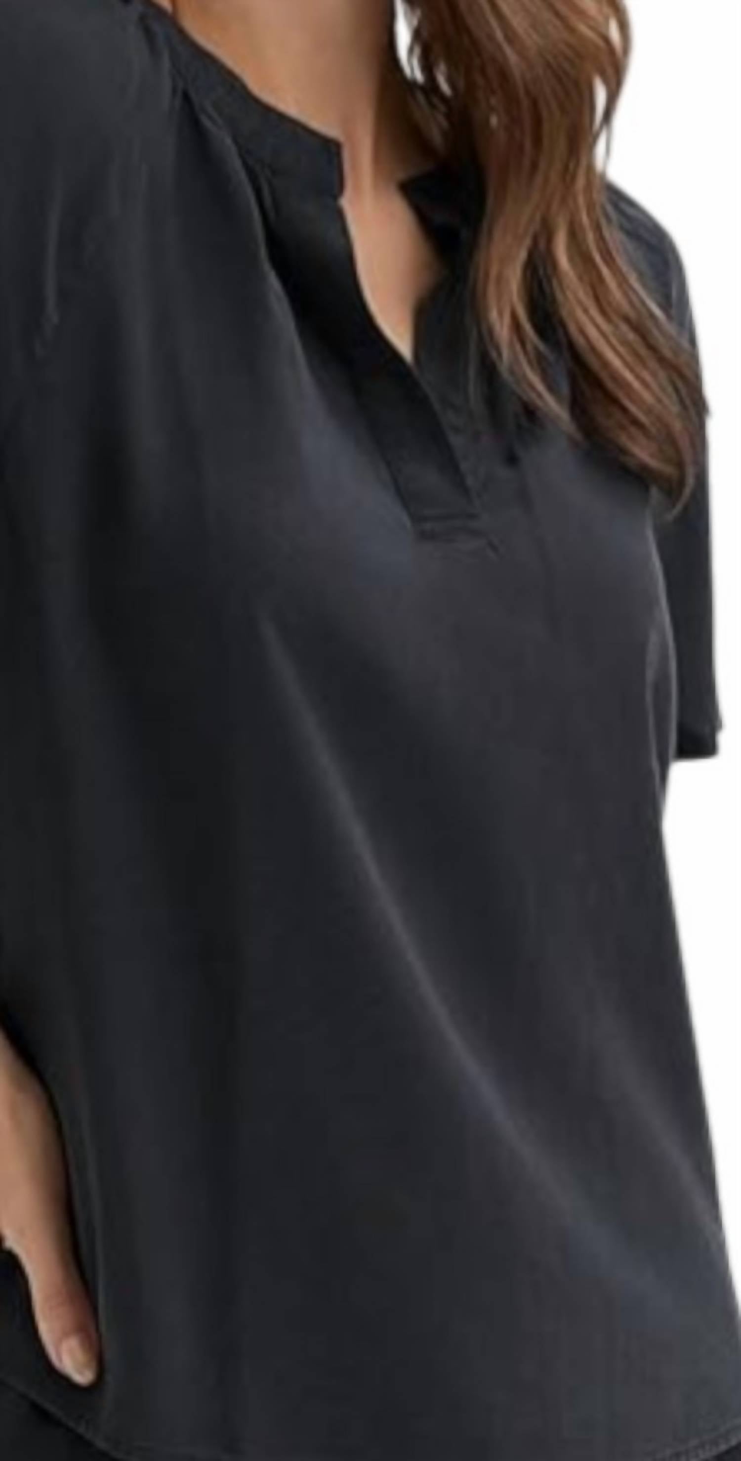 Bella Dahl Flowy Short Sleeve Pullover Top in vintage black - women's blouse - detail view
